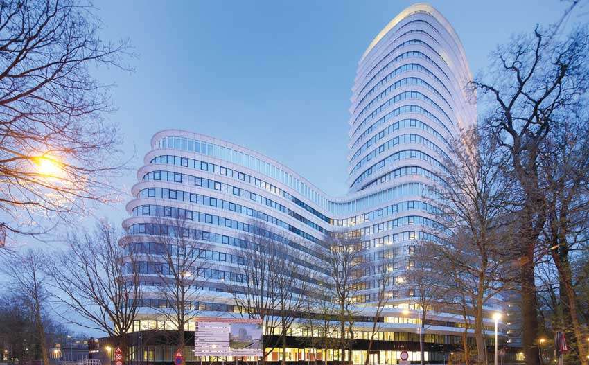 بن فان بيركل مهندس معماري ومحاضر