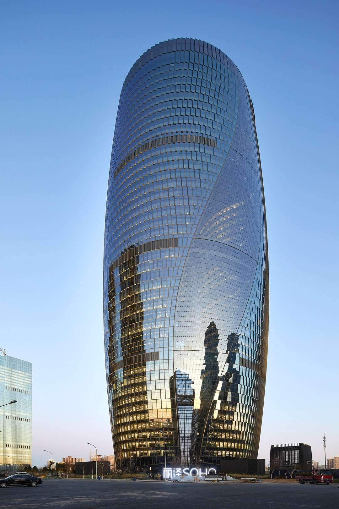 Leeza Soho Tower by Zaha Hadid Architects