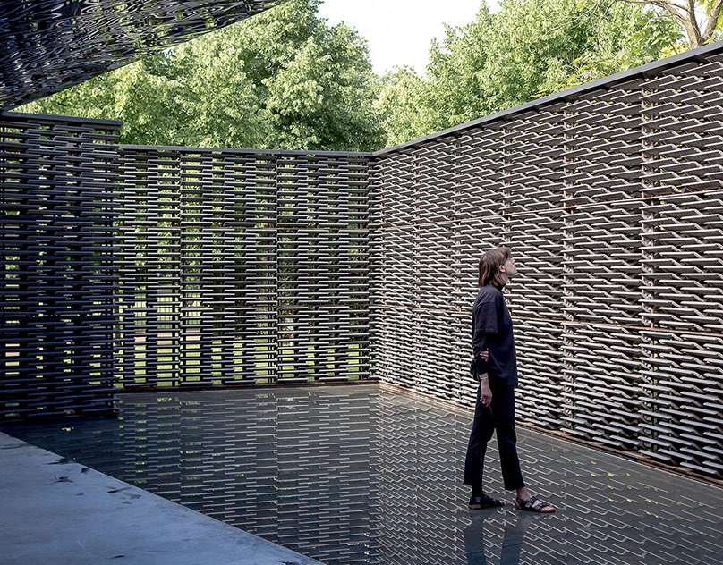 SERPENTINE PAVILION