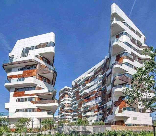Starchitects Zaha Hadid and Daniel Libeskind’s 650-home CityLife Residences are nearing completion in Milan.…