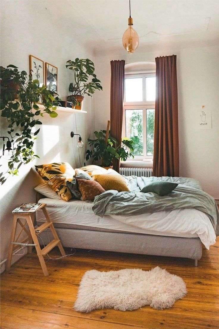 Tips How to Apply Colorful Decoration for A Small Bedroom