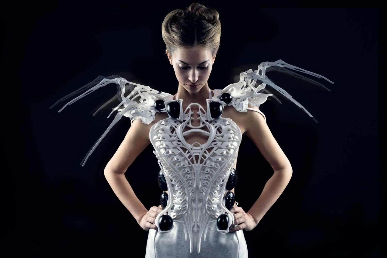 3D Printed Interactive Wearable Designs by Anouk Wipprecht