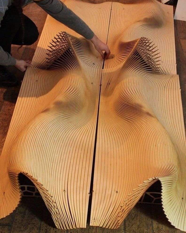 (Snapchat: #paarchitecture ) Wooden Waves by Mamou-Mani Architects #london #unitedkingdom @mamoumani The components of…