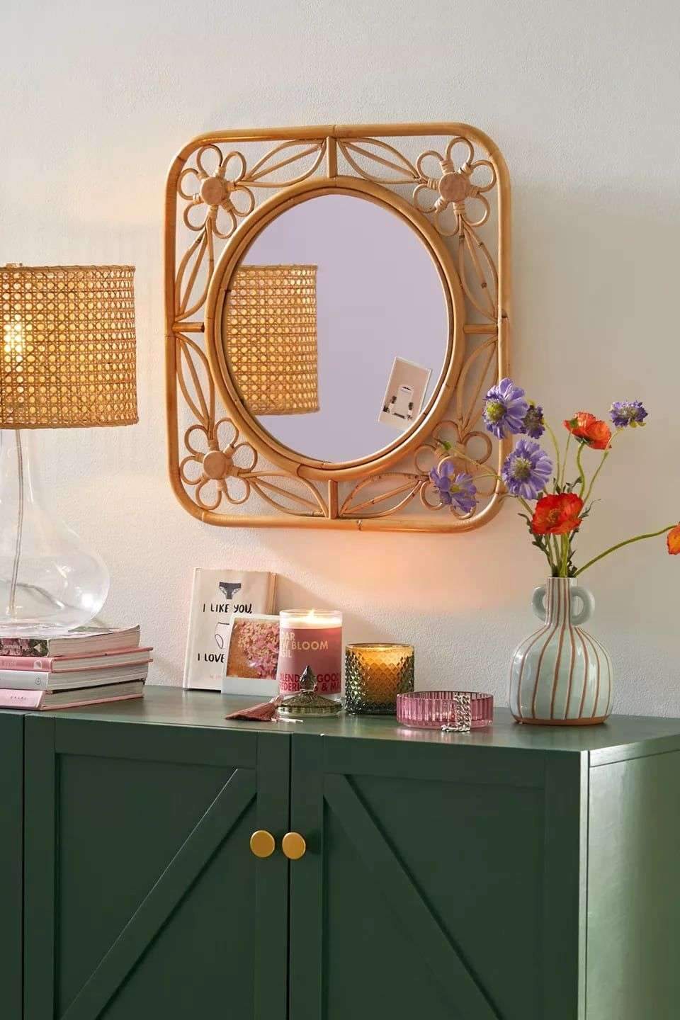 25 Amazing Living Room Mirror Ideas