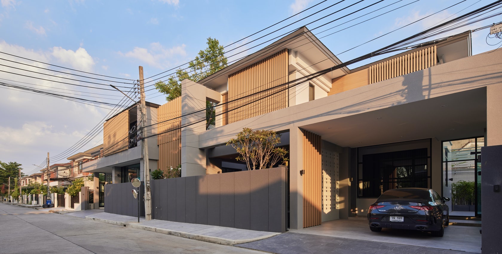 © S + S Architects