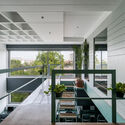 استوديو المهندس المعماري / Manoj Patel Design Studio - التصوير الداخلي ، Windows ، الدرابزين
