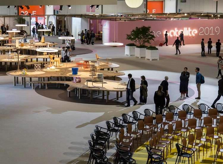 التدخلات المعمارية والمعارض التي تجري في 2022 Salone del Mobile ، SaloneSat Satellite 2019. Image © Ludovica Mangini