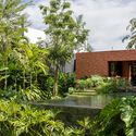 Summer House / Lucas Gonçalves Arquitetura - تصوير خارجي ، حديقة