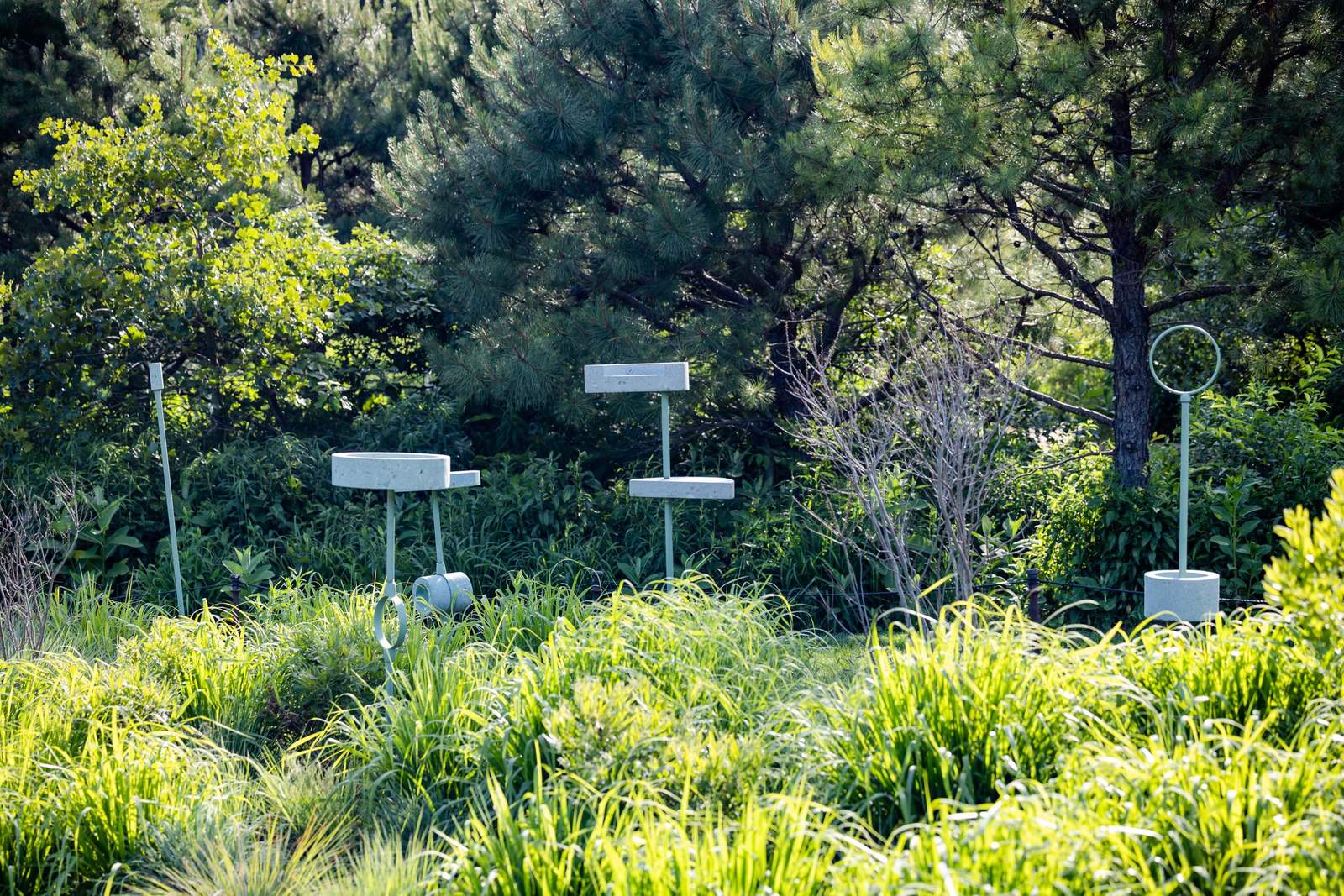 circular flat bird baths