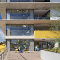 مؤسسة المدرسة الأمريكية في Guadalajara / Flansburgh Architects - التصوير الخارجي ، الواجهة