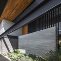 B33 House / Alejandro Restrepo Montoya + Estudio Central - التصوير الداخلي