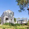 Wildgrass House in the Nilgiris  / Mathew and Ghosh Architects - Exterior Photography, Windows, Facade