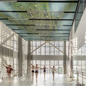 مدرسة الموسيقى والرقص الإقليمية في Saint Paul / Périphériques Marin + Trottin Architectes - التصوير الداخلي ، الواجهة
