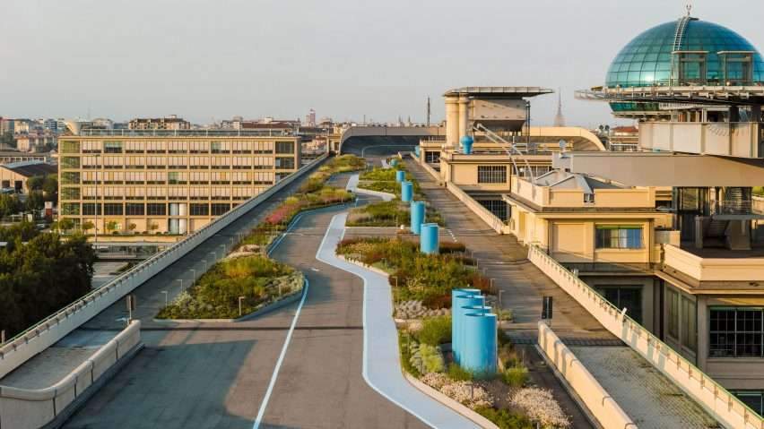 Adding a garden with 40000 plants to the rooftop test track in Lingotto