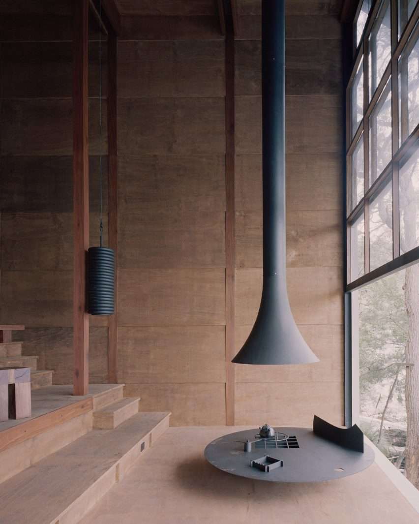 Australian Creek Wooden Hut Design