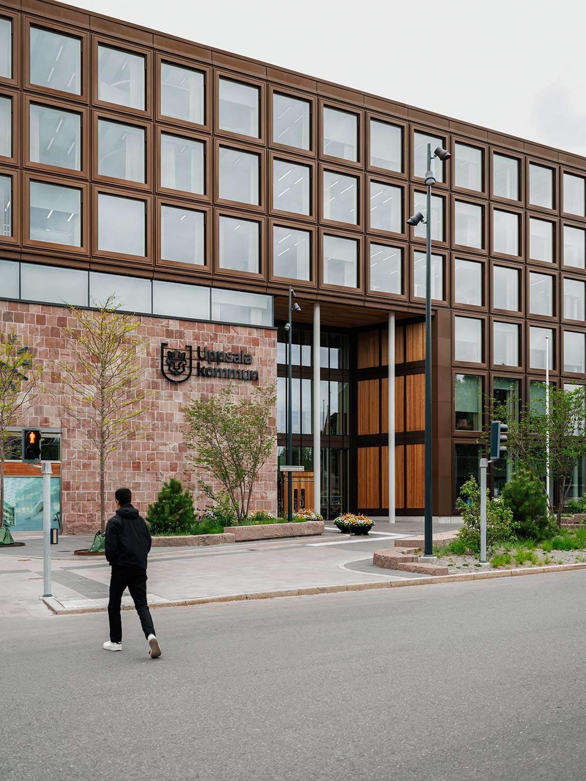 Transformation of the old Swedish town hall with an inner courtyard and glass roof