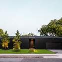 3-Edge Residence / FAR + DANG - Exterior Photography, Facade, Windows, Garden