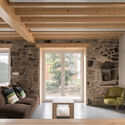 Laxe House / trespes.arquitectos - Interior Photography, Living Room, Windows, Beam