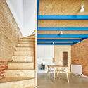 105JON Renovation of a House Between Dividing Walls / Vallribera Arquitectes - Interior Photography, Wood, Facade, Chair, Beam