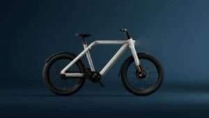 Could the new high-speed VanMoof e-bike replace cars? هل يمكن للدراجة الإلكترونية الجديدة عالية السرعة VanMoof أن تحل محل السيارات؟