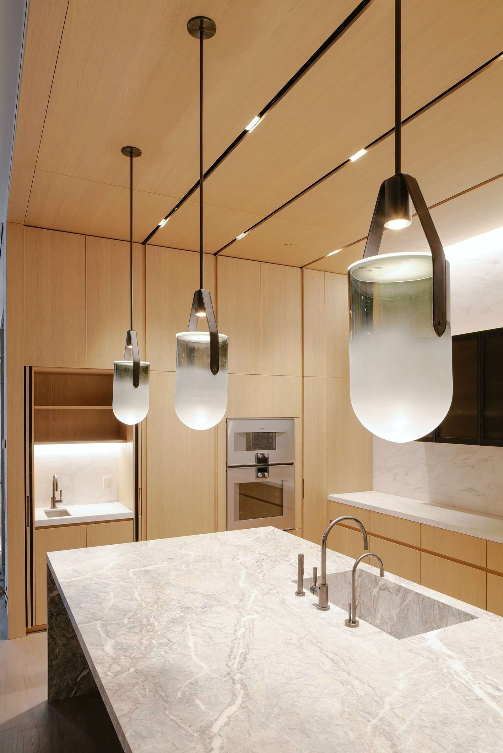 &copy; استوديو DXA