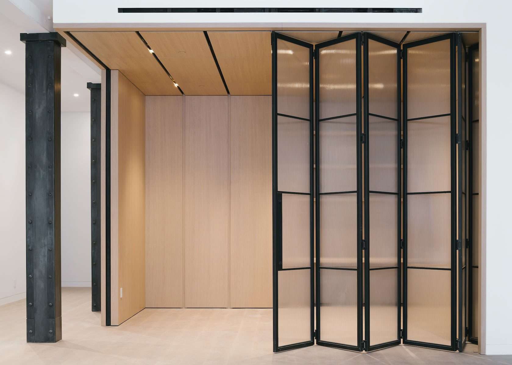 &copy; استوديو DXA