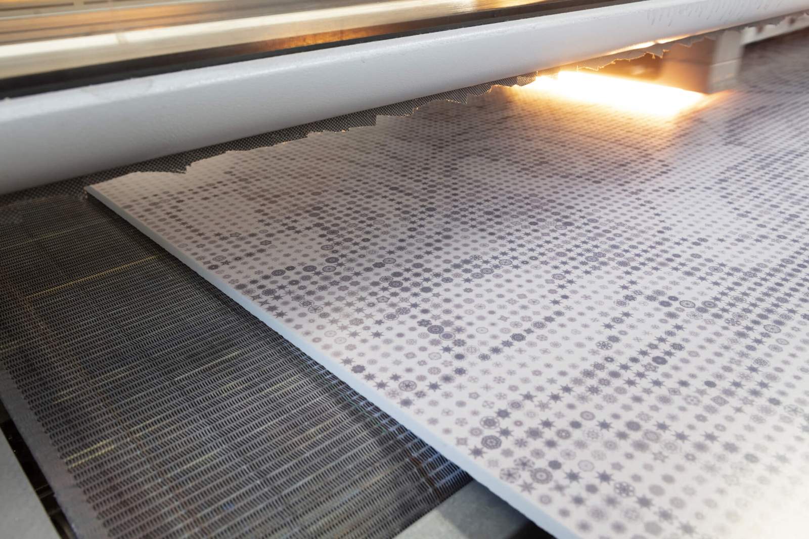 Close up of porcelain facade printing process