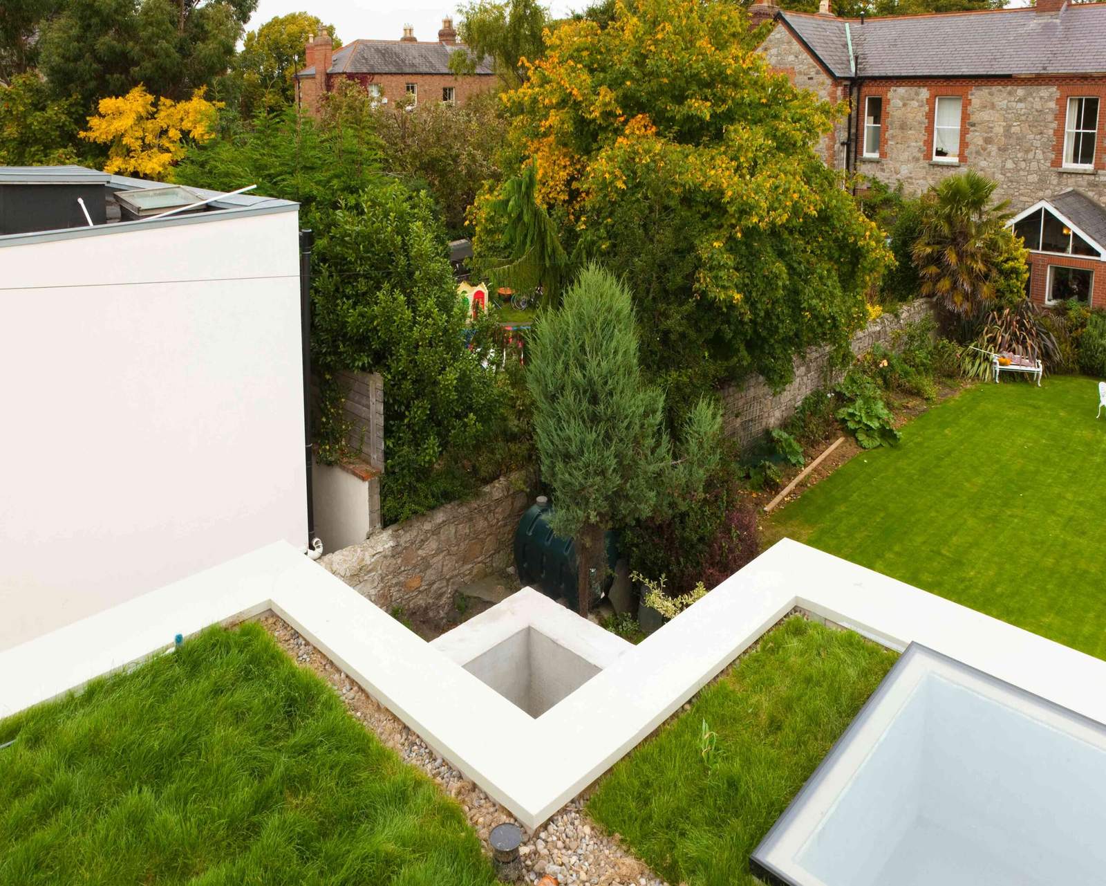 Z Square House by McCullough Mulvin Architects