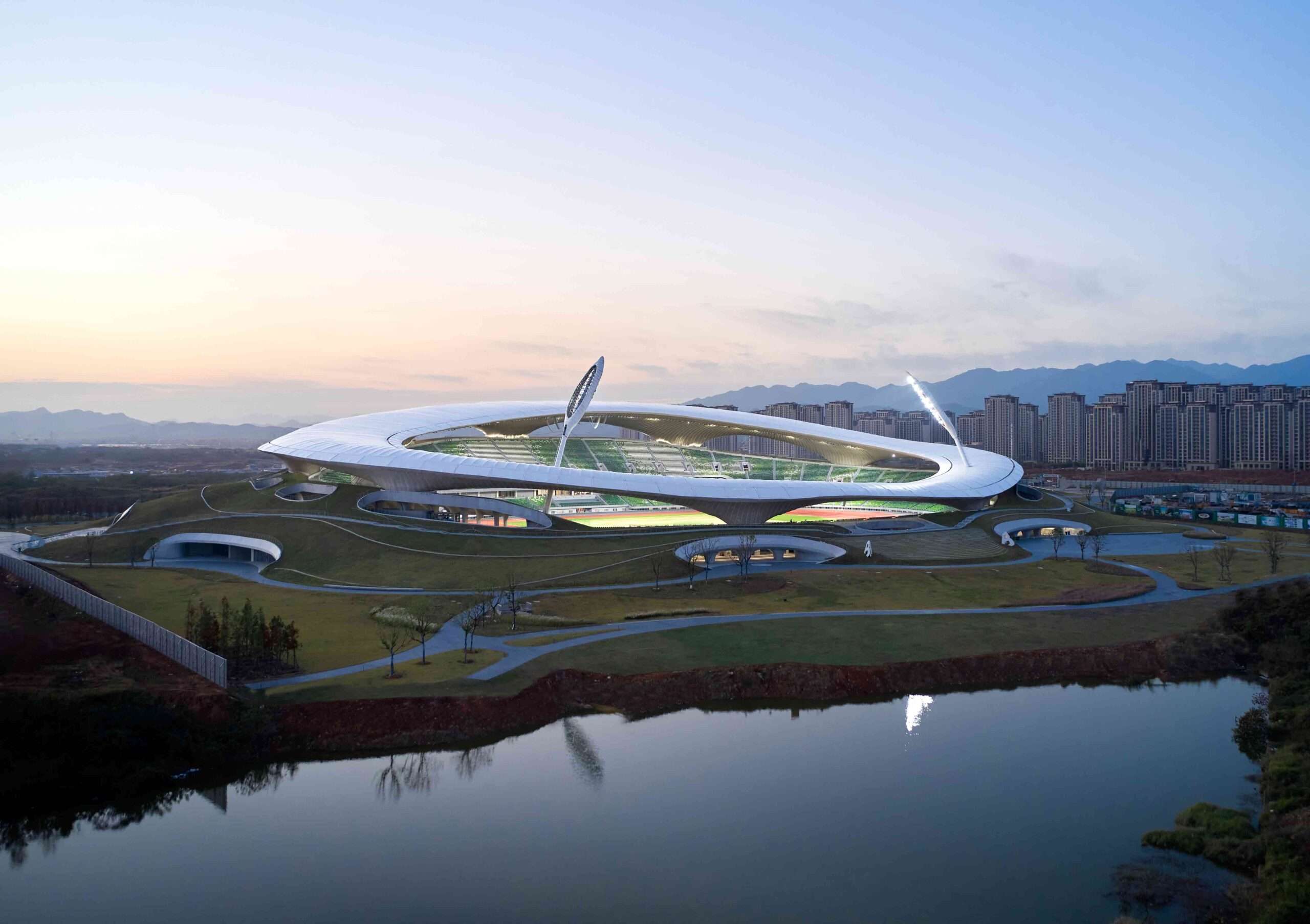 استاد كوتشو من قبل MAD Architects