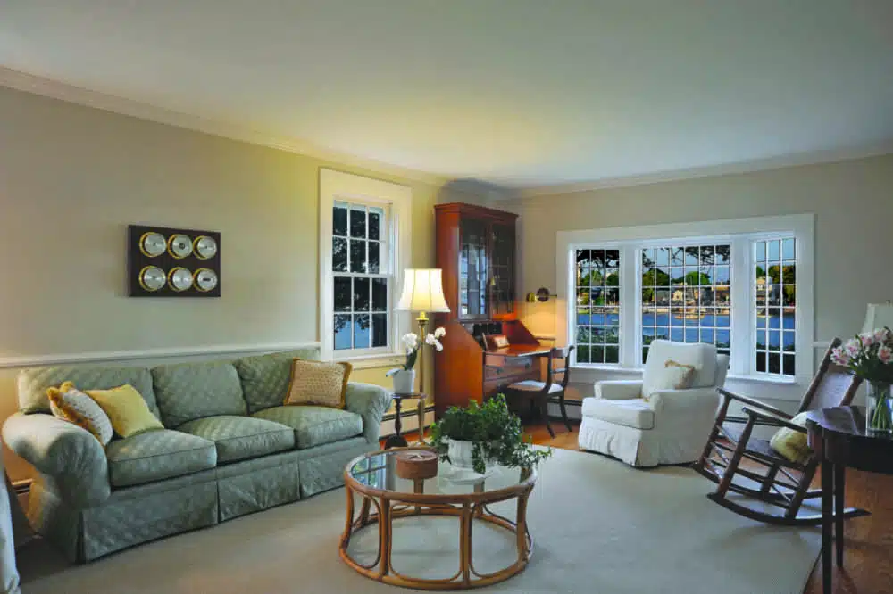 Maintaining humidity in homes and using appropriate materials for that