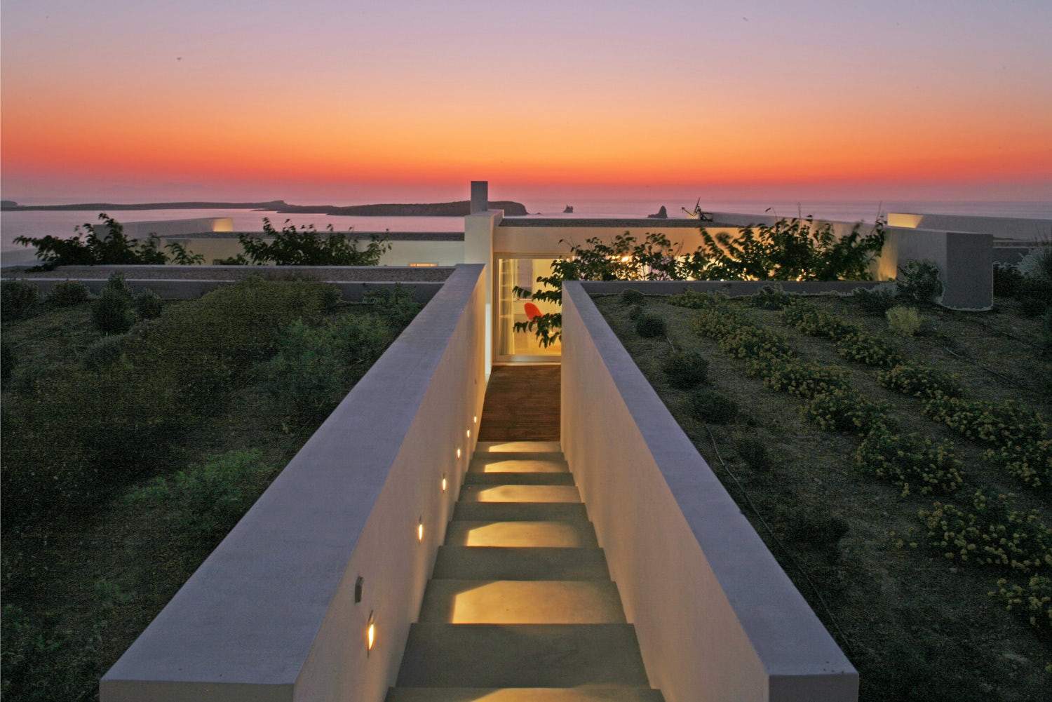 entrance - © react architects