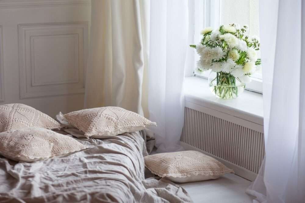 Fabrics and textile materials in interior design