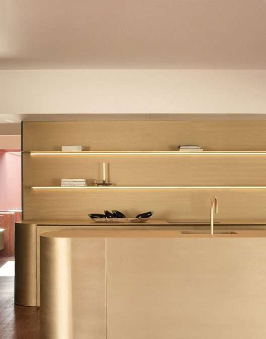 Olivos House / Balzar Arquitectos - التصوير الداخلي ، المطبخ ، الرفوف ، كونترتوب