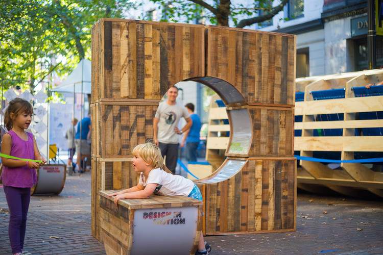 From Tiny Squares to Urban Parks: 100 Public Spaces From All Around the World - Image 9 of 112