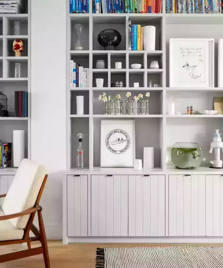 The problem of organizing space and solutions using versatile materials and smart storage