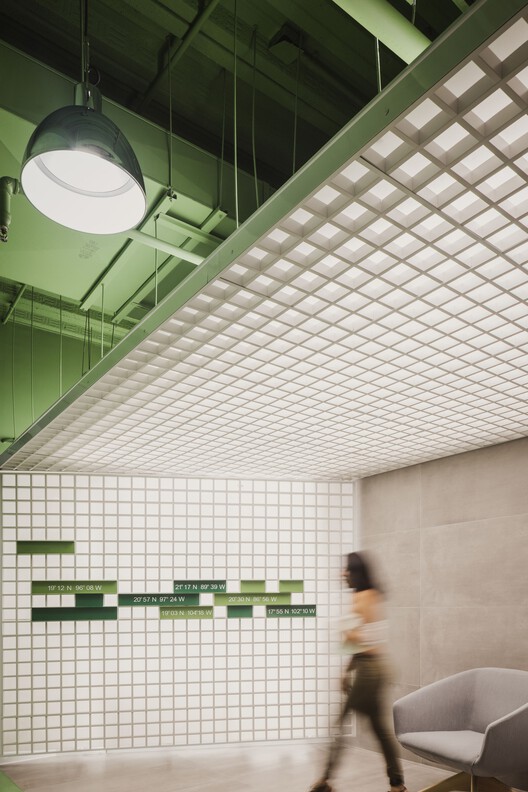 Corporativo IS 19 Offices / Prototype Architecture Studio - Image 3 of 20