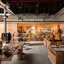 50 Norman Restaurant and Shop / Schemata Architects + Jo Nagasaka - Interior Photography, Kitchen, Table, Beam