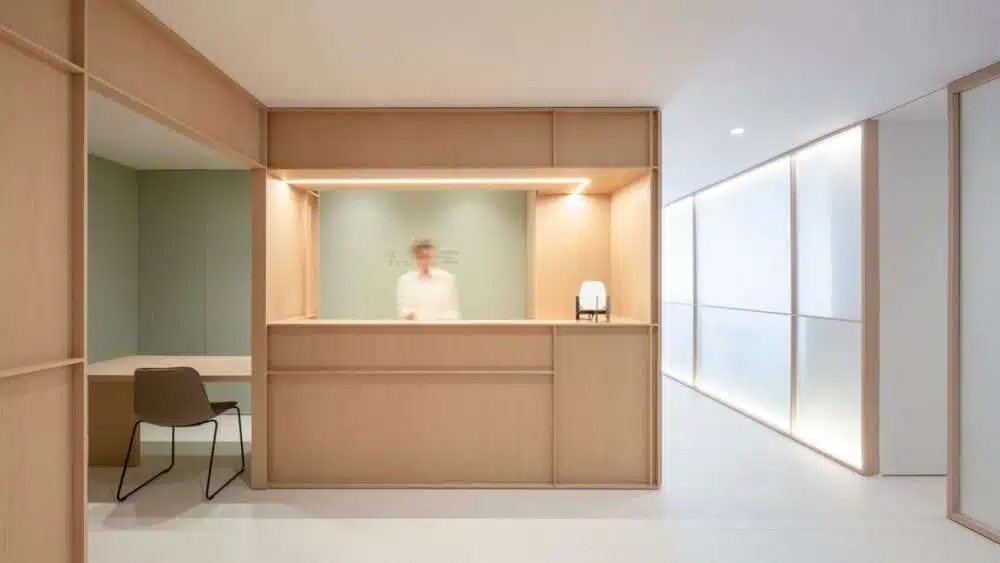 Dental clinics: step inside these 5 extraordinary spaces عيادات الأسنان: ادخل إلى هذه المساحات الخمسة غير العادية
