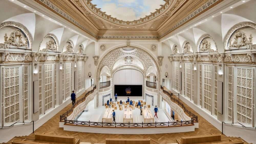 Apple stores: 5 iconic retail designs by Foster + Partners