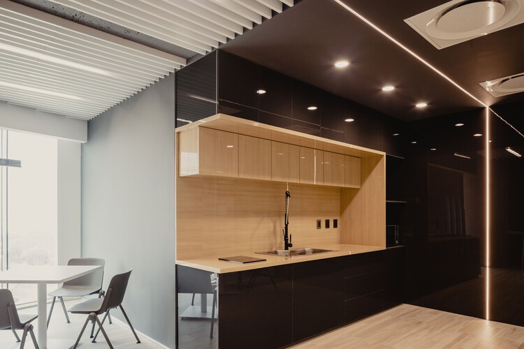 Corporativo IS 19 Offices / Prototype Architecture Studio - Interior Photography, Kitchen, Table, Countertop, Sink, Chair, Beam