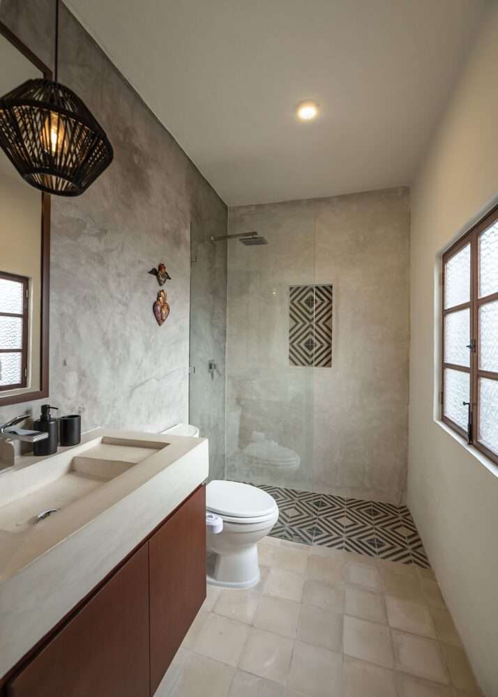 Complete Pitahaya low house in Yucatan