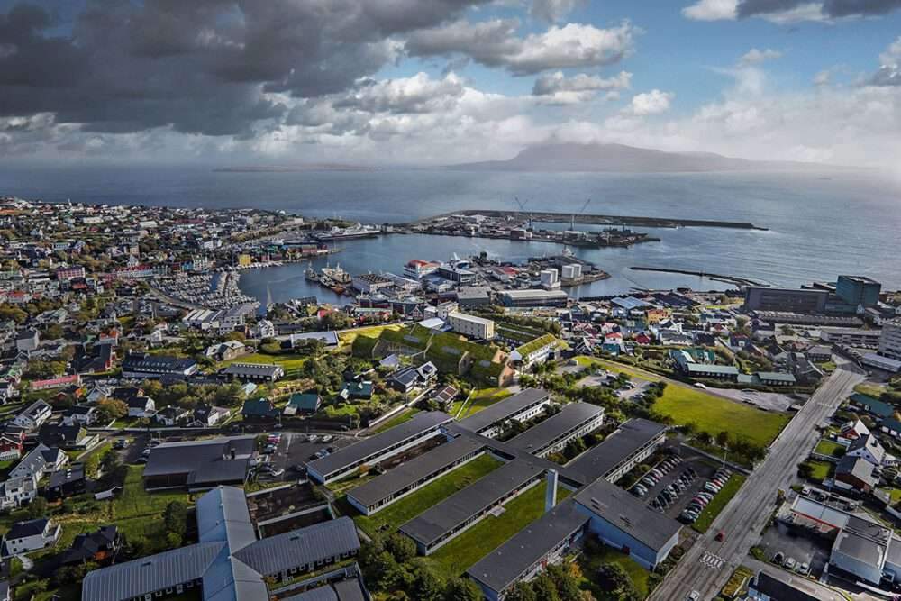 New University Building Design for Timber and Faroese Microclimate