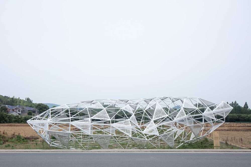 Create a pillow-shaped Dream landscape installation in Hangzhou