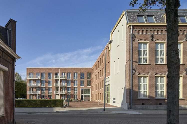 Oude Dijk Housing / Shift Architecture Urbanism - التصوير الخارجي ، النوافذ ، الطوب ، الواجهة
