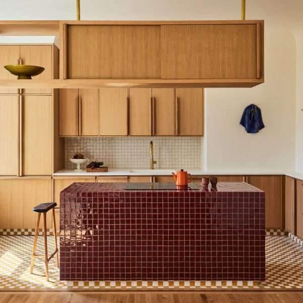 Eight kitchens with tiled worktops that are pretty but practical