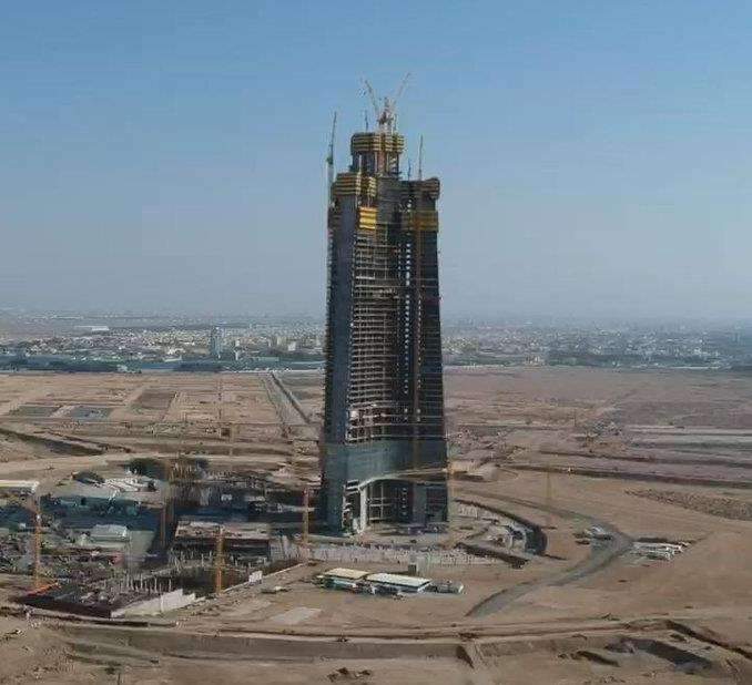 استئناف أعمال البناء في برج جدة