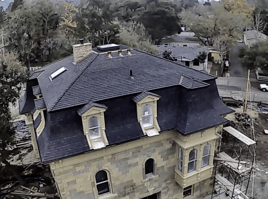 The most important advantages and disadvantages of Mansard roofs