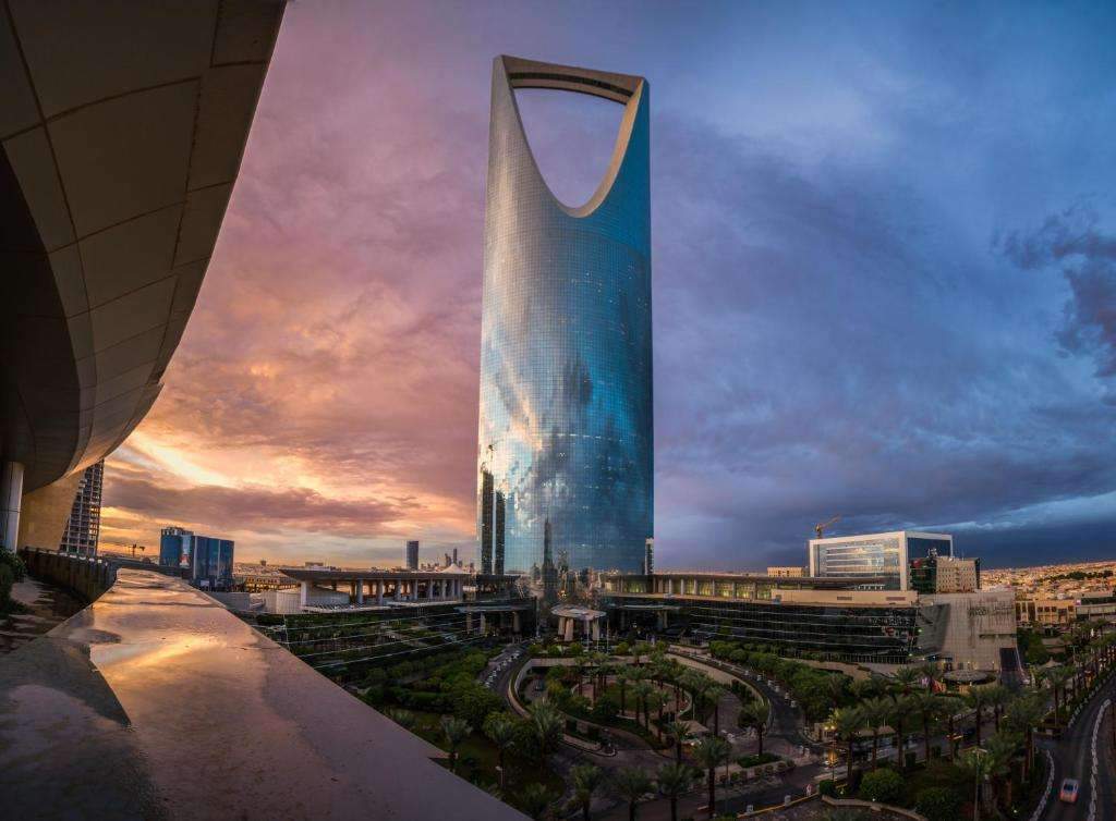 Kingdom Tower: A view of the magic of Riyadh