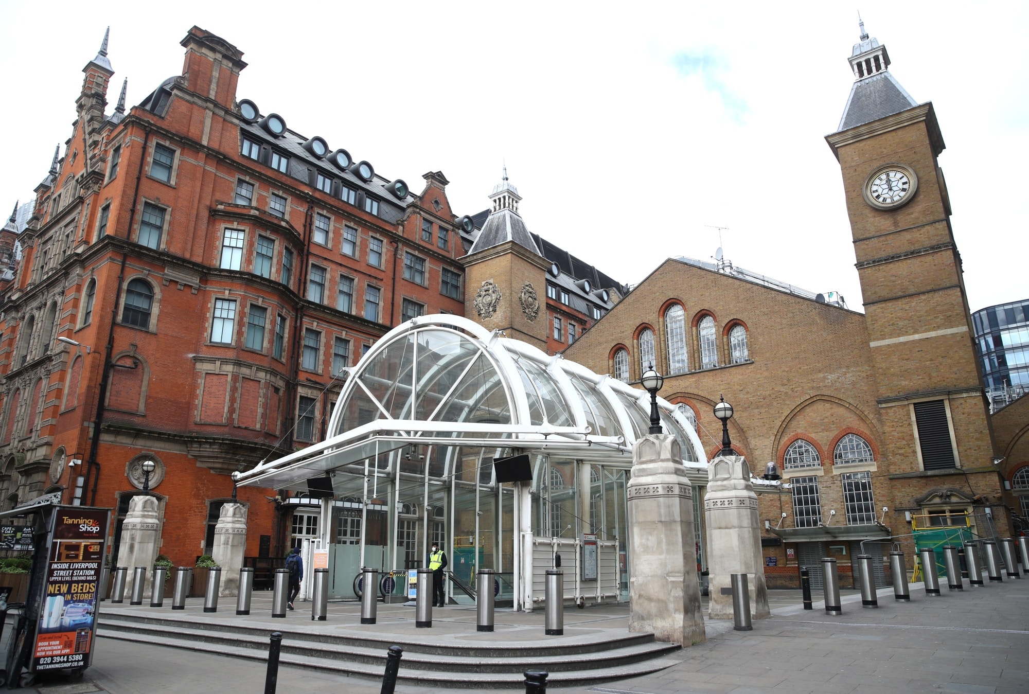 محطة Liverpool Street بين الماضي والحاضر
