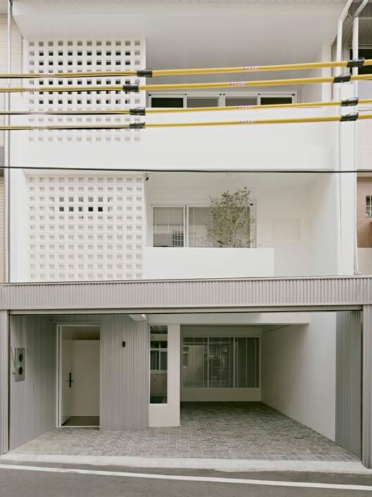 Huang's Home / ZHUI Design Studio - التصوير الداخلي، الأبواب، النوافذ، الواجهة